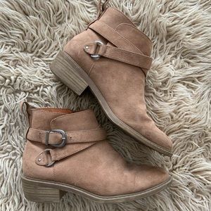 H&M tan suede booties size 38 GUC